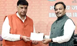 കോണ്ഗ്രസ് സെക്രട്ടറി അജയ് കപൂര് ബിജെപിയില് കോണ്ഗ്രസ് സെക്രട്ടറി അജയ് കപൂര് ബിജെപിയില്