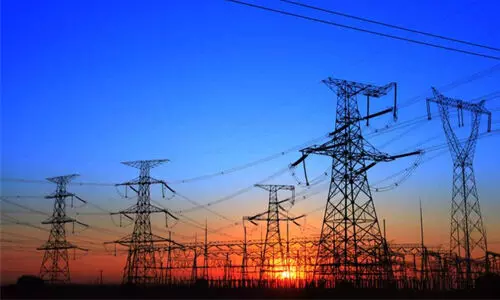 വൈദ്യുതി നിരക്കില്‍ വീണ്ടും ഉയര്‍ച്ച; സര്‍ച്ചാര്‍ജ് പരിധി ഒഴിവാക്കും