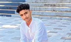 ചെറുതോണിയില് ജീപ്പും ബൈക്കും കൂട്ടിയിടിച്ച് പ്ലസ് ടു വിദ്യാര്ഥി മരിച്ചു ചെറുതോണിയില് ജീപ്പും ബൈക്കും കൂട്ടിയിടിച്ച് പ്ലസ് ടു വിദ്യാര്ഥി മരിച്ചു