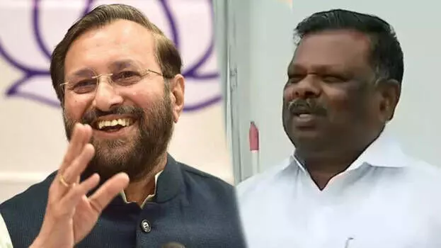 ജാവദേക്കര് ബിജെപിയിലേക്ക് ക്ഷണിച്ചു; ക്ഷണം നിരസിച്ചുവെന്നും സിപിഎമ്മിനോട് ക്ഷമാപണം നടത്തുന്നുവെന്നും എസ് രാജേന്ദ്രന് ജാവദേക്കര് ബിജെപിയിലേക്ക് ക്ഷണിച്ചു; ക്ഷണം നിരസിച്ചുവെന്നും സിപിഎമ്മിനോട് ക്ഷമാപണം നടത്തുന്നുവെന്നും എസ് രാജേന്ദ്രന്