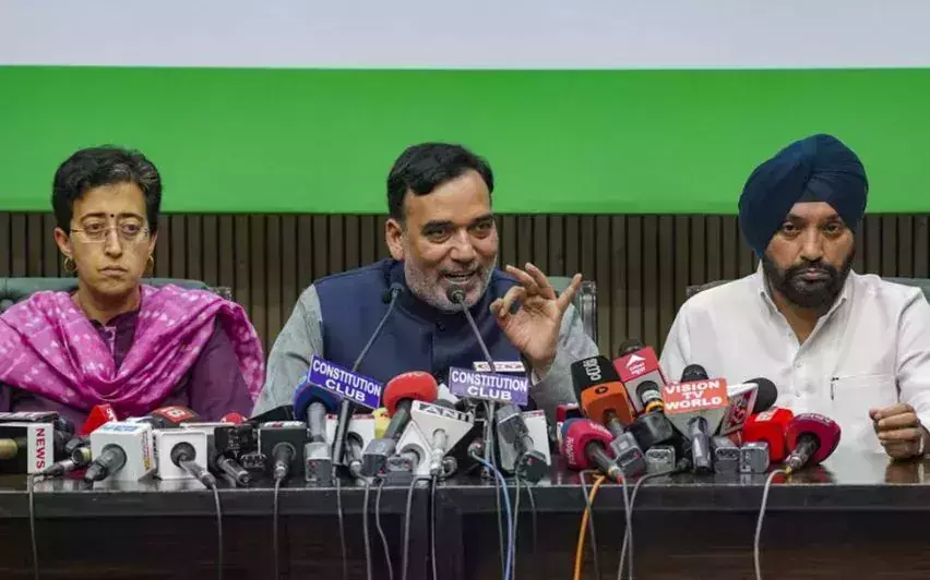 കെജ് രിവാളിന്റെ അറസ്റ്റില് പ്രതിഷേധം ശക്തമാക്കാന് ഇന്ത്യാമുന്നണി; 31ന് രാംലീല മൈതാനിയില് മഹാറാലി കെജ് രിവാളിന്റെ അറസ്റ്റില് പ്രതിഷേധം ശക്തമാക്കാന് ഇന്ത്യാമുന്നണി; 31ന് രാംലീല മൈതാനിയില് മഹാറാലി