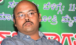 അമിത് ഷാ ഗുണ്ടയും റൗഡിയുമാണെന്ന് യതീന്ദ്ര സിദ്ധരാമയ്യ