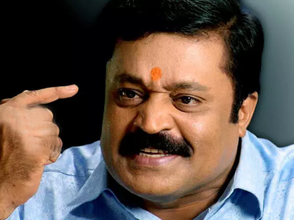 വ്യാപകമായി മത ചിഹ്നങ്ങള് ഉപയോഗിക്കുന്നു; സുരേഷ് ഗോപിക്കെതിരെ പരാതി നല്കി എല്ഡിഎഫ് വ്യാപകമായി മത ചിഹ്നങ്ങള് ഉപയോഗിക്കുന്നു; സുരേഷ് ഗോപിക്കെതിരെ പരാതി നല്കി എല്ഡിഎഫ്