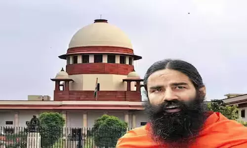 പതഞ്ജലി കേസില് കോടതിയില് മാപ്പപേക്ഷിച്ച് ബാബാ രാംദേവ്; ഈ ക്ഷമ ചോദിക്കല് ഹൃദയത്തില് നിന്നുള്ളതല്ലെന്ന് കോടതി പതഞ്ജലി കേസില് കോടതിയില് മാപ്പപേക്ഷിച്ച് ബാബാ രാംദേവ്; ഈ ക്ഷമ ചോദിക്കല് ഹൃദയത്തില് നിന്നുള്ളതല്ലെന്ന് കോടതി