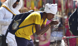 രാജ്യത്ത് വരാനിരിക്കുന്നത് കനത്തചൂട്; ഏപ്രില്‍ മുതല്‍ ഉഷ്ണതരംഗം പൊള്ളിക്കും