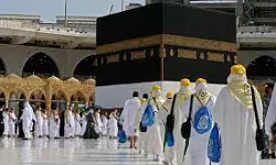 ഹജ്ജ് യാത്രാ നിരക്ക് നിശ്ചയിച്ചു; കരിപ്പൂര് വഴി പോകുന്നവര് അധികം തുക നല്കണം ഹജ്ജ് യാത്രാ നിരക്ക് നിശ്ചയിച്ചു; കരിപ്പൂര് വഴി പോകുന്നവര് അധികം തുക നല്കണം