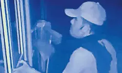 ജോഷിയുടെ വീട്ടില് കവര്ച്ച നടത്തിയ പ്രതി ഉഡുപ്പിയില് പിടിയില് ജോഷിയുടെ വീട്ടില് കവര്ച്ച നടത്തിയ പ്രതി ഉഡുപ്പിയില് പിടിയില്