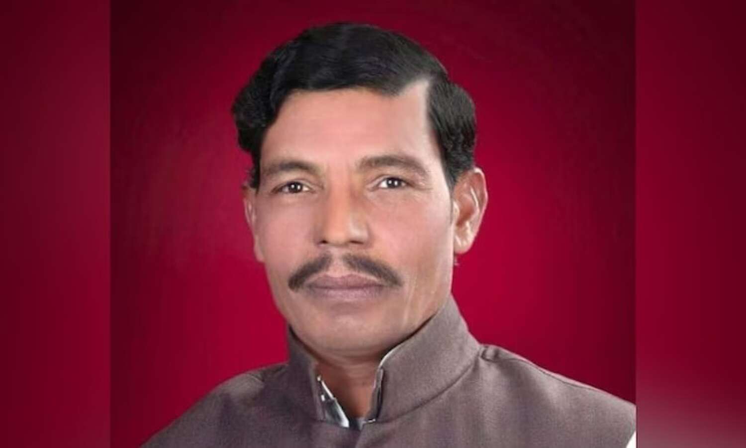 ഹാത്റസിലെ ബിജെപി എംപി ഹൃദയാഘാതത്തെ തുടര്ന്ന് മരിച്ചു ഹാത്റസിലെ ബിജെപി എംപി ഹൃദയാഘാതത്തെ തുടര്ന്ന് മരിച്ചു
