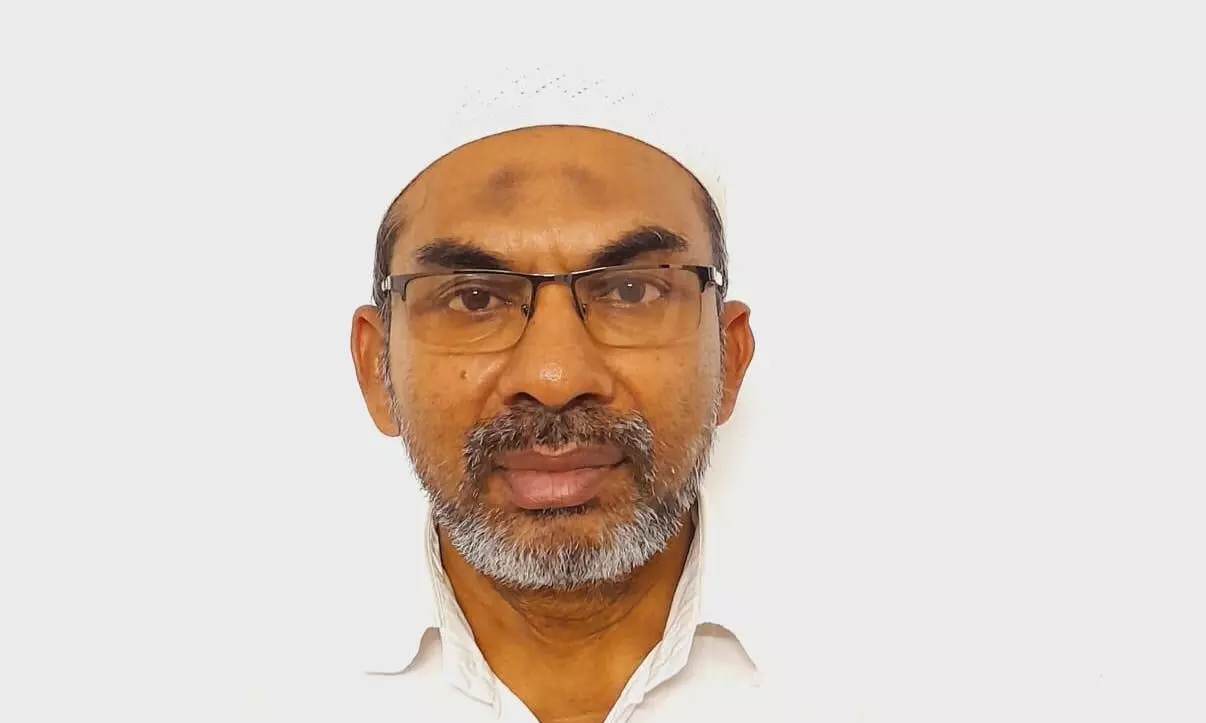 ആദ്യവോട്ട് ചെയ്ത് വീട്ടിലെത്തിയ മദ്റസാധ്യാപകന് ഹൃദയാഘാതത്തെ തുടര്ന്ന് മരിച്ചു ആദ്യവോട്ട് ചെയ്ത് വീട്ടിലെത്തിയ മദ്റസാധ്യാപകന് ഹൃദയാഘാതത്തെ തുടര്ന്ന് മരിച്ചു