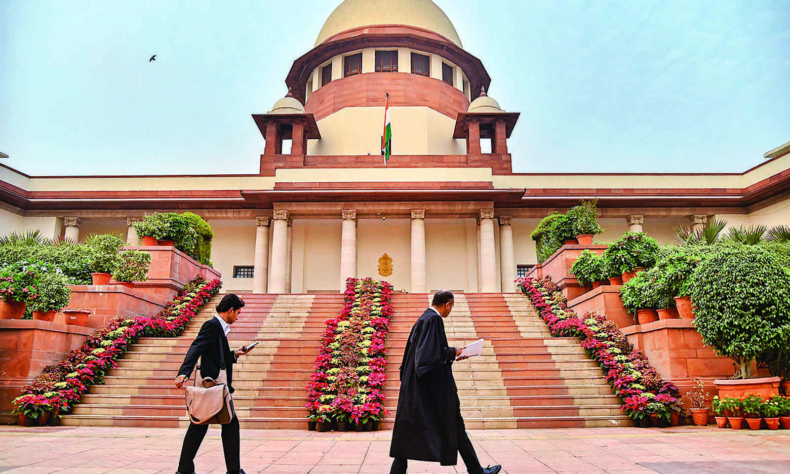 തടവുകാര്‍ക്ക് കൃത്യസമയത്ത് സൗജന്യ നിയമസഹായം നല്‍കണമെന്ന് സുപ്രിംകോടതി