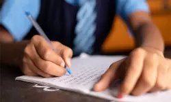 സിബിഎസ്ഇ ബോർഡ് പരീക്ഷകൾ 2025-26 അധ്യയനവർഷം മുതൽ വർഷത്തിൽ രണ്ടുതവണ