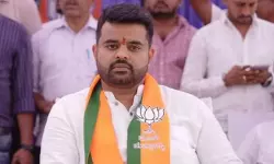 പ്രജ്വല്‍ രേവണ്ണയുടെ അശ്ലീല വീഡിയോ; ബിജെപി നേതാക്കള്‍ നേരത്തെ അറിഞ്ഞു; പുറത്ത് വന്നത് 2976 വീഡിയോകള്‍