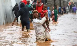 കെനിയയിൽ പ്രളയത്തിൽ അണക്കെട്ട് തകർന്ന് 50 മരണം; 50ഓളം പേരെ കാണാതായി കെനിയയിൽ പ്രളയത്തിൽ അണക്കെട്ട് തകർന്ന് 50 മരണം; 50ഓളം പേരെ കാണാതായി