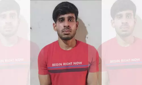 പെട്രോള് പമ്പും വ്യാപാര സ്ഥാപനങ്ങളും തകര്ത്ത് മോഷണം; യുവാവ് പിടിയില് പെട്രോള് പമ്പും വ്യാപാര സ്ഥാപനങ്ങളും തകര്ത്ത് മോഷണം; യുവാവ് പിടിയില്