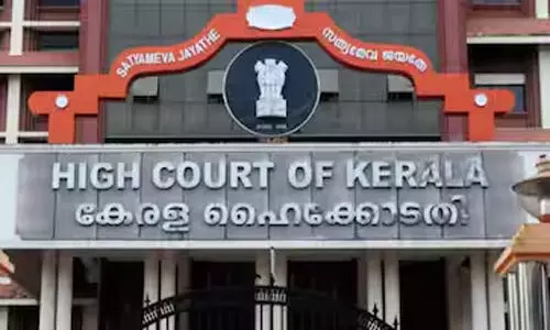 ഡ്രൈവിങ് ടെസ്റ്റ് പരിഷ്കരണം; സര്ക്കുലര് റദ്ദാക്കണമെന്ന ഹരജി; ഹൈക്കോടതിയുടെ ഇടക്കാല ഉത്തരവ് ഇന്ന് ഡ്രൈവിങ് ടെസ്റ്റ് പരിഷ്കരണം; സര്ക്കുലര് റദ്ദാക്കണമെന്ന ഹരജി; ഹൈക്കോടതിയുടെ ഇടക്കാല ഉത്തരവ് ഇന്ന്