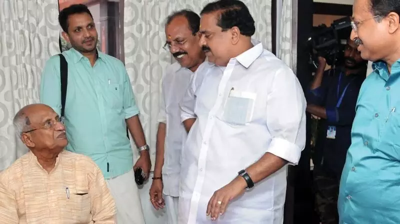 ബിജെപി സംസ്ഥാന നേതൃയോഗം ബഹിഷ്കരിച്ച് പി കെ കൃഷ്ണദാസ് പക്ഷം ബിജെപി സംസ്ഥാന നേതൃയോഗം ബഹിഷ്കരിച്ച് പി കെ കൃഷ്ണദാസ് പക്ഷം