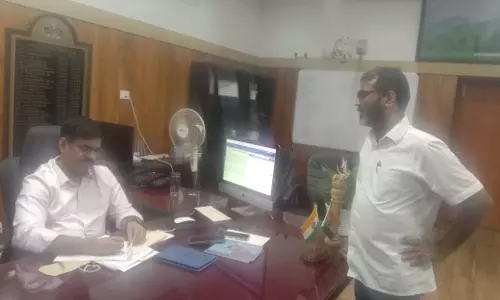 കപ്പല് ബോട്ടിലിടിച്ചു രണ്ടുപേര് മരണപ്പെട്ട സംഭവം: എസ്ഡിടിയു ജില്ലാ കലക്ടര്ക്ക് നിവേദനം നല്കി കപ്പല് ബോട്ടിലിടിച്ചു രണ്ടുപേര് മരണപ്പെട്ട സംഭവം: എസ്ഡിടിയു ജില്ലാ കലക്ടര്ക്ക് നിവേദനം നല്കി