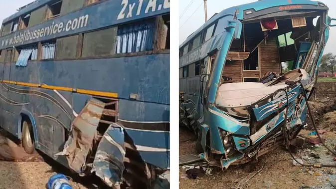 മധ്യപ്രദേശില് ബസ് കലുങ്കില് തട്ടി മറിഞ്ഞ് രണ്ടുമരണം; നിരവധി പേര്ക്ക് പരിക്ക് മധ്യപ്രദേശില് ബസ് കലുങ്കില് തട്ടി മറിഞ്ഞ് രണ്ടുമരണം; നിരവധി പേര്ക്ക് പരിക്ക്