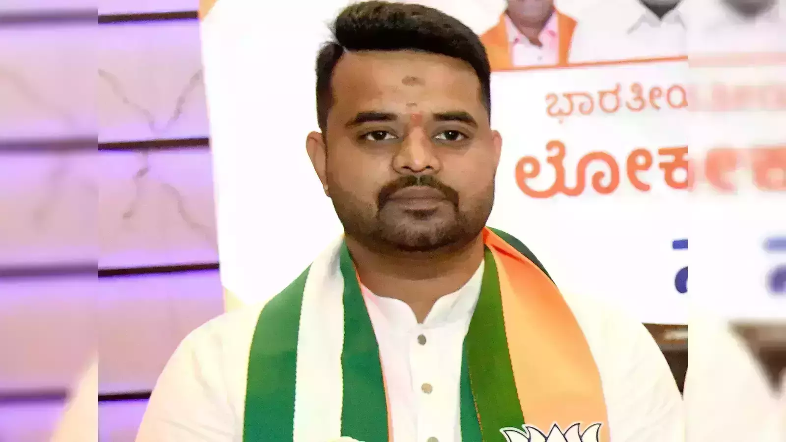 പ്രജ്വല്‍ രേവണ്ണ പീഡിപ്പിച്ച 30ലേറെ സ്ത്രീകള്‍ എസ്‌ഐടിയെ സമീപിച്ചു