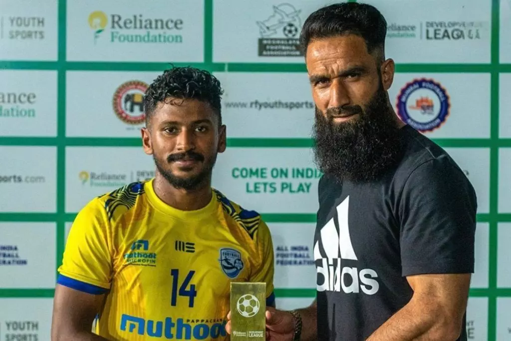 മലയാളി താരം സലാഹുദ്ദീന് അദ്നാന് മോഹന് ബഗാനില് മലയാളി താരം സലാഹുദ്ദീന് അദ്നാന് മോഹന് ബഗാനില്