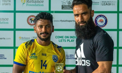 മലയാളി താരം സലാഹുദ്ദീന് അദ്നാന് മോഹന് ബഗാനില് മലയാളി താരം സലാഹുദ്ദീന് അദ്നാന് മോഹന് ബഗാനില്