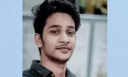 ബെംഗളൂരുവിലുണ്ടായ വാഹനാപകടത്തില് മലയാളി യുവാവ് മരിച്ചു ബെംഗളൂരുവിലുണ്ടായ വാഹനാപകടത്തില് മലയാളി യുവാവ് മരിച്ചു