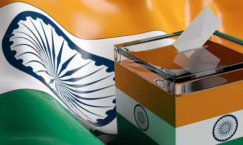 വോട്ട് എണ്ണിത്തുടങ്ങി; അന്തിമജയം ആർക്കൊപ്പമാവും? വോട്ട് എണ്ണിത്തുടങ്ങി; അന്തിമജയം ആർക്കൊപ്പമാവും?