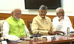 എന്‍ഡിഎ യോഗം അവസാനിച്ചു; സര്‍ക്കാര്‍ രൂപീകരിക്കാന്‍ മോദി ഇന്നുതന്നെ രാഷ്ട്രപതിയെ കാണും