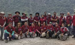 ഉത്തരാഖണ്ഡിലേക്ക് ട്രക്കിങ്ങിന് പോയ സംഘം അപകടത്തില്പ്പെട്ടു: മരിച്ചവരില് രണ്ടു മലയാളി സ്ത്രീകളും ഉത്തരാഖണ്ഡിലേക്ക് ട്രക്കിങ്ങിന് പോയ സംഘം അപകടത്തില്പ്പെട്ടു: മരിച്ചവരില് രണ്ടു മലയാളി സ്ത്രീകളും