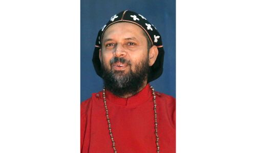 തുടര്‍ച്ചയായ ആഘാത ചികില്‍സയില്‍ നിന്നു ഇനിയും പാഠം പഠിക്കാന്‍ തയ്യാറായില്ലെങ്കില്‍ കേരളത്തിലെ ഇടതുപക്ഷത്തിന് ബംഗാളിലെയും ത്രിപുരയിലെയും അവസ്ഥ വരും: ഗീവര്‍ഗീസ് കൂറിലോസിസ്