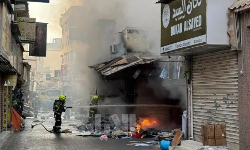 ബഹ്റയ്നിലെ മനാമ സൂഖില് തീപ്പിടിത്തം; നിരവധി കടകള് കത്തിനശിച്ചു ബഹ്റയ്നിലെ മനാമ സൂഖില് തീപ്പിടിത്തം; നിരവധി കടകള് കത്തിനശിച്ചു