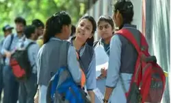 മലപ്പുറത്ത് പണം കൊടുത്ത് പഠിക്കാനും സീറ്റില്ല; വിദ്യാർഥികളുടെ ഭാവി പ്രതിസന്ധിയിൽ