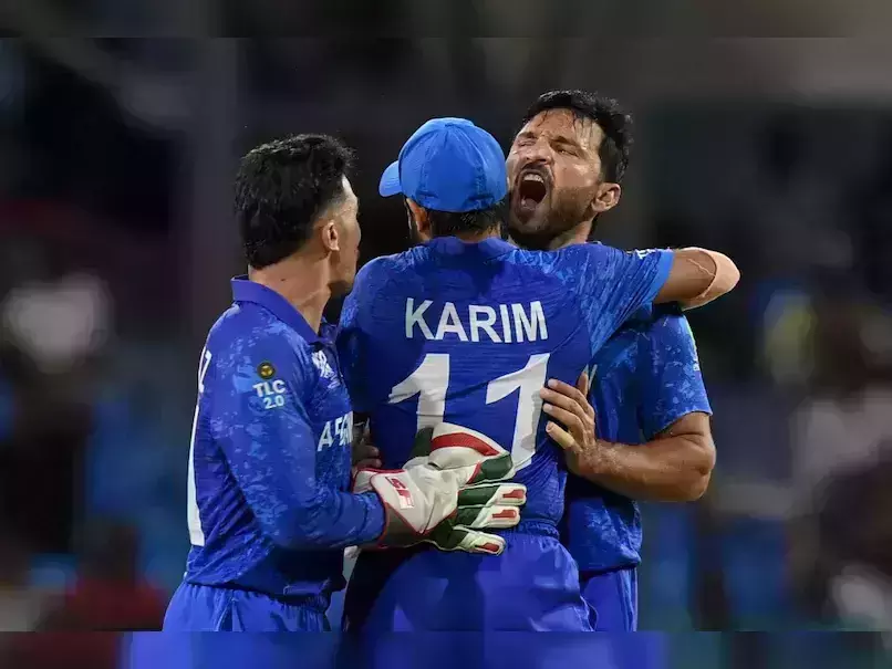 അഫ്ഗാന് വീരഗാഥ തുടരുന്നു; ലോകകപ്പില് ഒസീസിനെ അട്ടിമറിച്ചു; ഗുല്ബദിന് നാലു വിക്കറ്റ് അഫ്ഗാന് വീരഗാഥ തുടരുന്നു; ലോകകപ്പില് ഒസീസിനെ അട്ടിമറിച്ചു; ഗുല്ബദിന് നാലു വിക്കറ്റ്