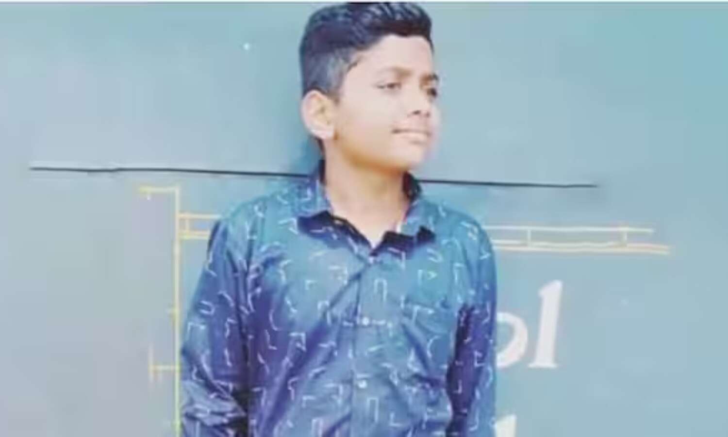 ആലപ്പുഴയില് മതിലിടിഞ്ഞുവീണ് ഒമ്പതാം ക്ലാസ് വിദ്യാര്ഥി മരിച്ചു ആലപ്പുഴയില് മതിലിടിഞ്ഞുവീണ് ഒമ്പതാം ക്ലാസ് വിദ്യാര്ഥി മരിച്ചു