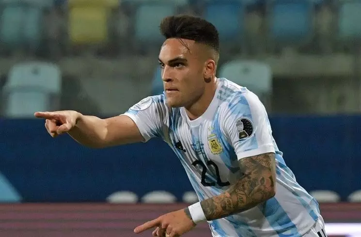 കോപ്പാ അമേരിക്ക; അര്‍ജന്റീന ക്വാര്‍ട്ടറില്‍; രക്ഷകനായി മാര്‍ട്ടിനെസ്