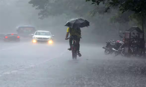 സംസ്ഥാനത്തെ മഴ മുന്നറിയിപ്പില്‍ മാറ്റം; അഞ്ച് ജില്ലകളില്‍ ശക്തമായ മഴയ്ക്ക് സാധ്യത