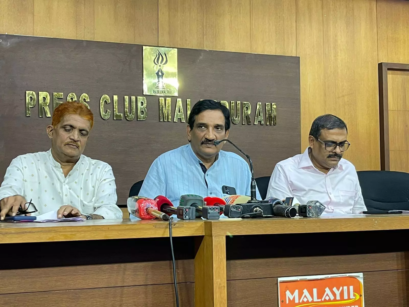 നീറ്റ് പരീക്ഷാ സമ്പ്രദായം റദ്ദാക്കണമെന്ന് എംഇഎസ്