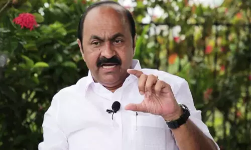 ലോകത്തുള്ള എല്ലാ പകര്ച്ചവ്യാധികളുടെയും കേന്ദ്രമായി കേരളം മാറിയെന്ന് വിഡി സതീശന് ലോകത്തുള്ള എല്ലാ പകര്ച്ചവ്യാധികളുടെയും കേന്ദ്രമായി കേരളം മാറിയെന്ന് വിഡി സതീശന്