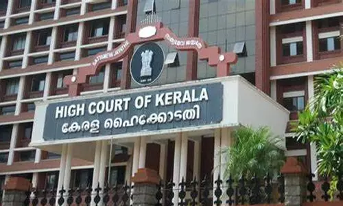 രേഖകളില്ലെന്ന കാരണത്താല്‍ അപേക്ഷ നിരസിച്ചു; ആര്‍ഡിഒ അപേക്ഷകന് 10,000 രൂപ നല്‍കണമെന്ന് ഹൈക്കോടതി