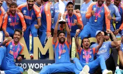 വീണ്ടും പ്രതിസന്ധി; കപ്പുമായി ഇന്ത്യന്‍ ടീം തിരിച്ചെത്തുന്നത് കൂടുതല്‍ വൈകും