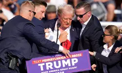 ഡോണള്ഡ് ട്രംപിന് വെടിയേറ്റു ; അക്രമി ഉള്പ്പെടെ രണ്ടുപേര് കൊല്ലപ്പെട്ടതായി റിപ്പോര്ട്ട് ഡോണള്ഡ് ട്രംപിന് വെടിയേറ്റു ; അക്രമി ഉള്പ്പെടെ രണ്ടുപേര് കൊല്ലപ്പെട്ടതായി റിപ്പോര്ട്ട്