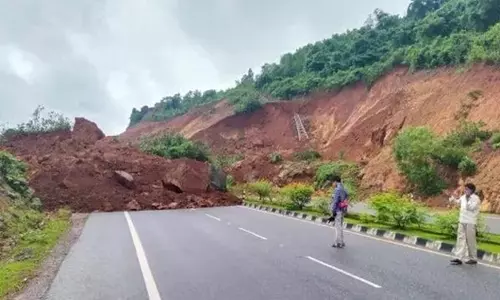 കര്‍ണാടകയിലെ ഗോകര്‍ണകയ്ക്ക് സമീപം മണ്ണിടിഞ്ഞ് ഏഴുപേര്‍ മരിച്ചു