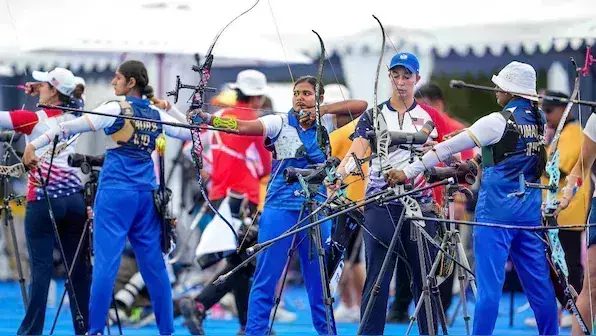 ഒളിംപിക്സ്; വനിതാ വിഭാഗം അമ്പെയ്ത്തില് ഇന്ത്യ ക്വാര്ട്ടറില് ഒളിംപിക്സ്; വനിതാ വിഭാഗം അമ്പെയ്ത്തില് ഇന്ത്യ ക്വാര്ട്ടറില്