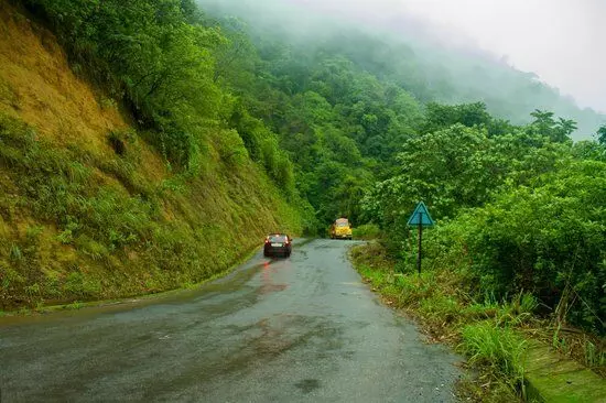 വയനാട് ഉരുള്പൊട്ടല്: ബന്ദിപ്പൂര് വഴി രാത്രിയാത്ര അനുവദിക്കണമെന്ന ആവശ്യം കേന്ദ്രം തള്ളി വയനാട് ഉരുള്പൊട്ടല്: ബന്ദിപ്പൂര് വഴി രാത്രിയാത്ര അനുവദിക്കണമെന്ന ആവശ്യം കേന്ദ്രം തള്ളി