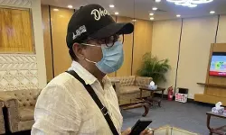 ബംഗ്ലാദേശ് മുന്‍ ഐടി മന്ത്രി രാജ്യം വിടാന്‍ ശ്രമിക്കുന്നതിനിടെ തടഞ്ഞുവച്ചു