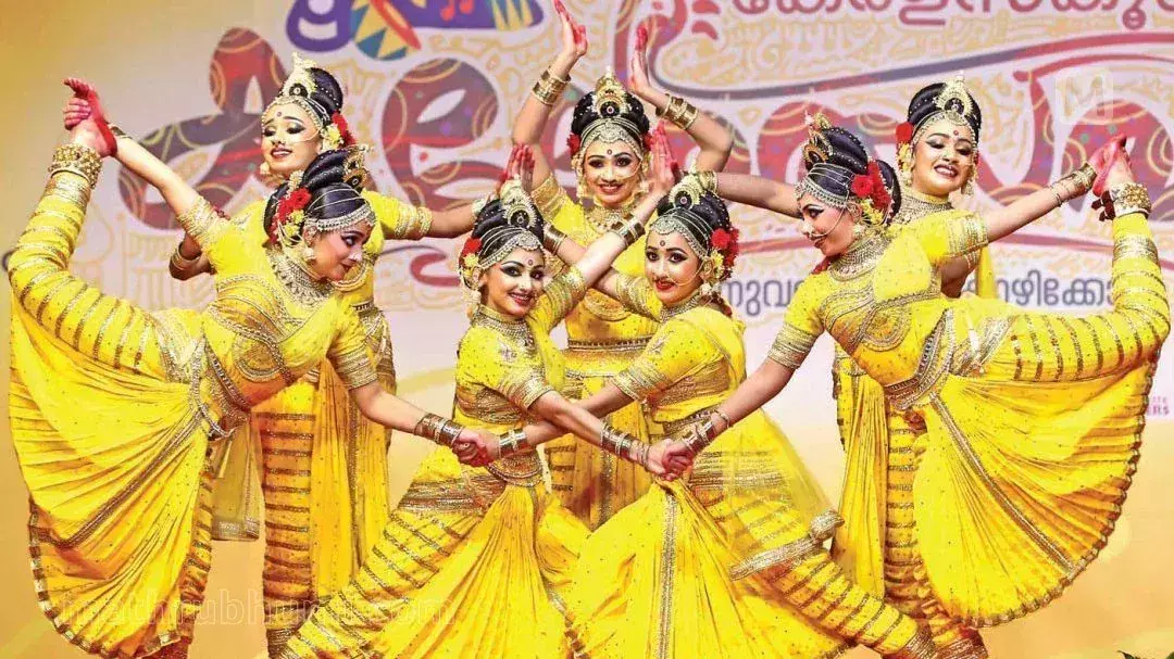 സംസ്ഥാന കലോല്സവം വേണ്ട, മല്സരങ്ങള് ജില്ലാതലത്തില് നിര്ത്തണമെന്ന് ഖാദര് കമ്മിറ്റി റിപോര്ട്ടില് ശുപാര്ശ സംസ്ഥാന കലോല്സവം വേണ്ട, മല്സരങ്ങള് ജില്ലാതലത്തില് നിര്ത്തണമെന്ന് ഖാദര് കമ്മിറ്റി റിപോര്ട്ടില് ശുപാര്ശ