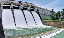 മലമ്പുഴ അണക്കെട്ടിന്റെ നാലുഷട്ടറുകളും തുറന്നു; ഭാരതപ്പുഴയുടെ തീരങ്ങളില്‍ ജാഗ്രതാനിര്‍ദേശം