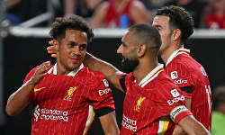 ഇംഗ്ലിഷ് പ്രീമിയര് ലീഗ്; ജയിച്ച് തുടങ്ങി ആഴ്സണലും ലിവര്പൂളും; അസിസ്റ്റും ഗോളുമായി സലാ ഇംഗ്ലിഷ് പ്രീമിയര് ലീഗ്; ജയിച്ച് തുടങ്ങി ആഴ്സണലും ലിവര്പൂളും; അസിസ്റ്റും ഗോളുമായി സലാ