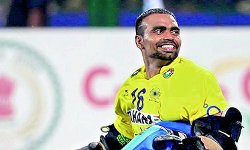 പി ആര്‍ ശ്രീജേഷിന് രണ്ടുകോടി രൂപ പാരിതോഷികം പ്രഖ്യാപിച്ച് സംസ്ഥാന സര്‍ക്കാര്‍