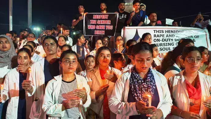 കൊല്‍ക്കത്തയില്‍ കൊല്ലപ്പെട്ട ഡോക്ടര്‍ കൂട്ടബലാല്‍സംഗം ചെയ്യപ്പെട്ടില്ലെന്ന് സിബിഐ അന്വേഷണത്തില്‍ സൂചന